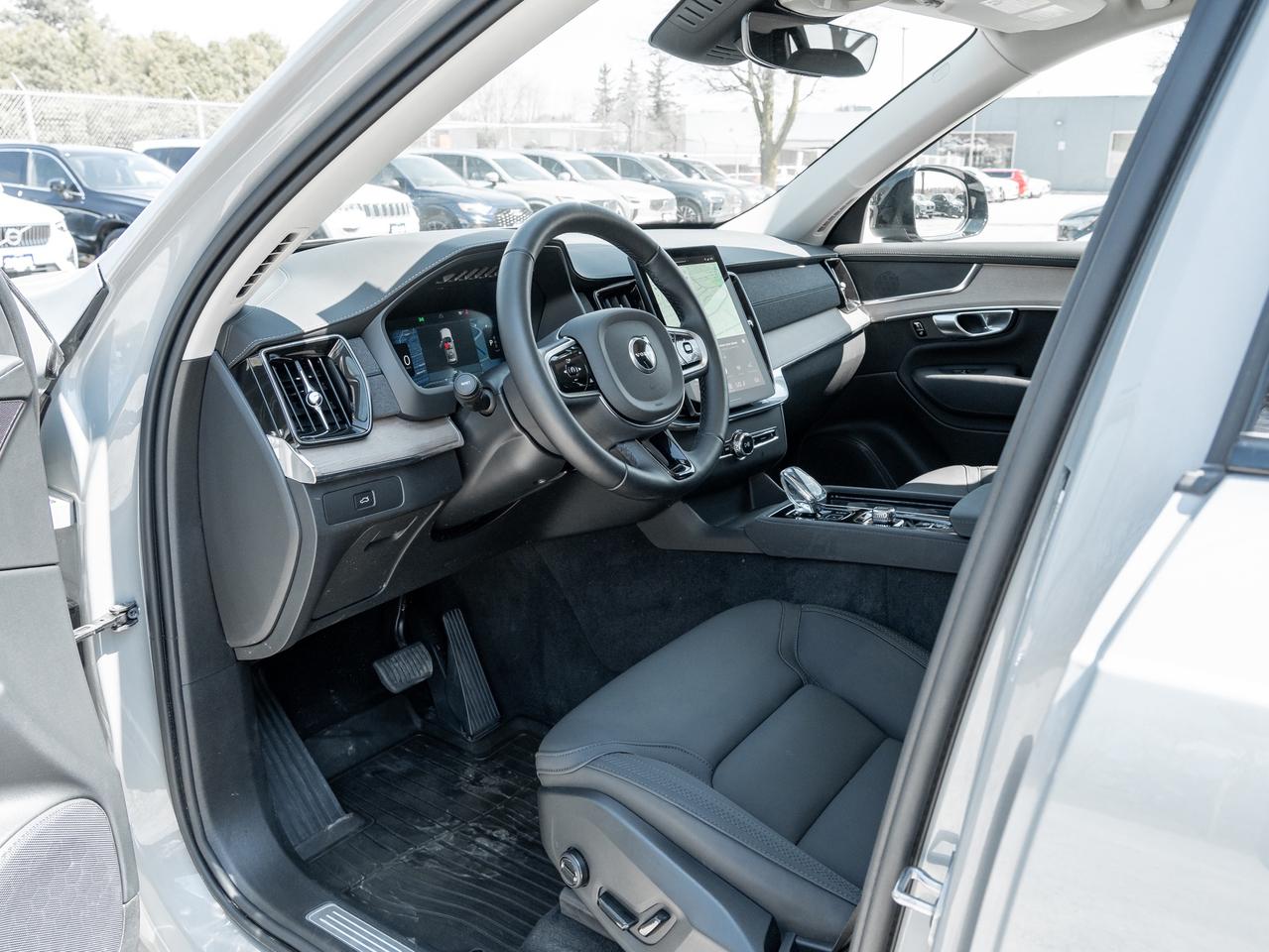 2026 Volvo XC90 B6 AWD PLUS Dark Theme  VOLVO CPO RATE fr 2.99%* Photo