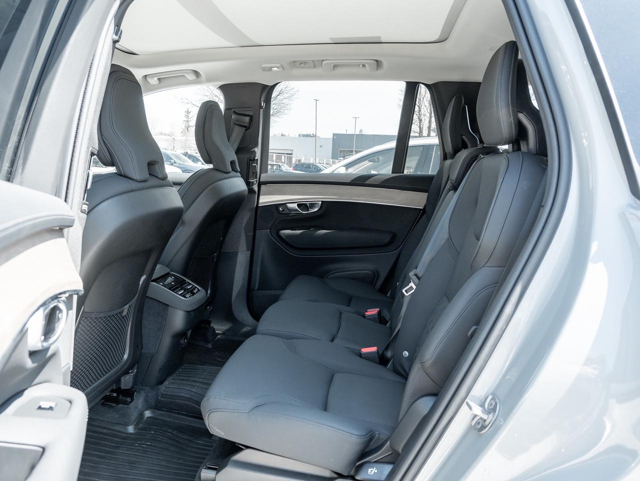 2026 Volvo XC90 B6 AWD PLUS Dark Theme  VOLVO CPO RATE fr 2.99%* Photo