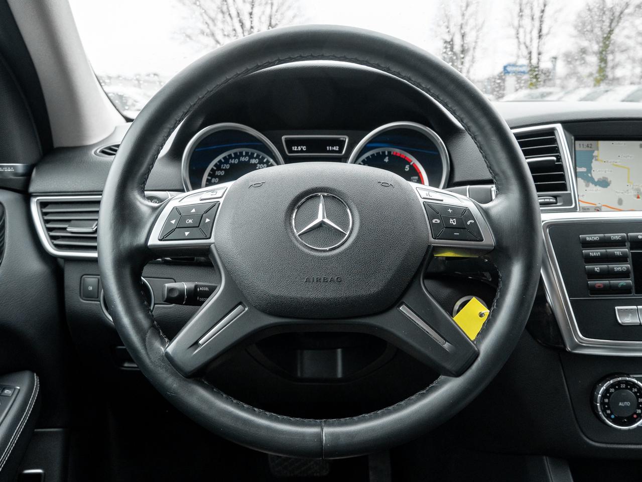 2014 Mercedes-Benz M-Class 4MATIC 4dr ML350 BlueTEC Photo