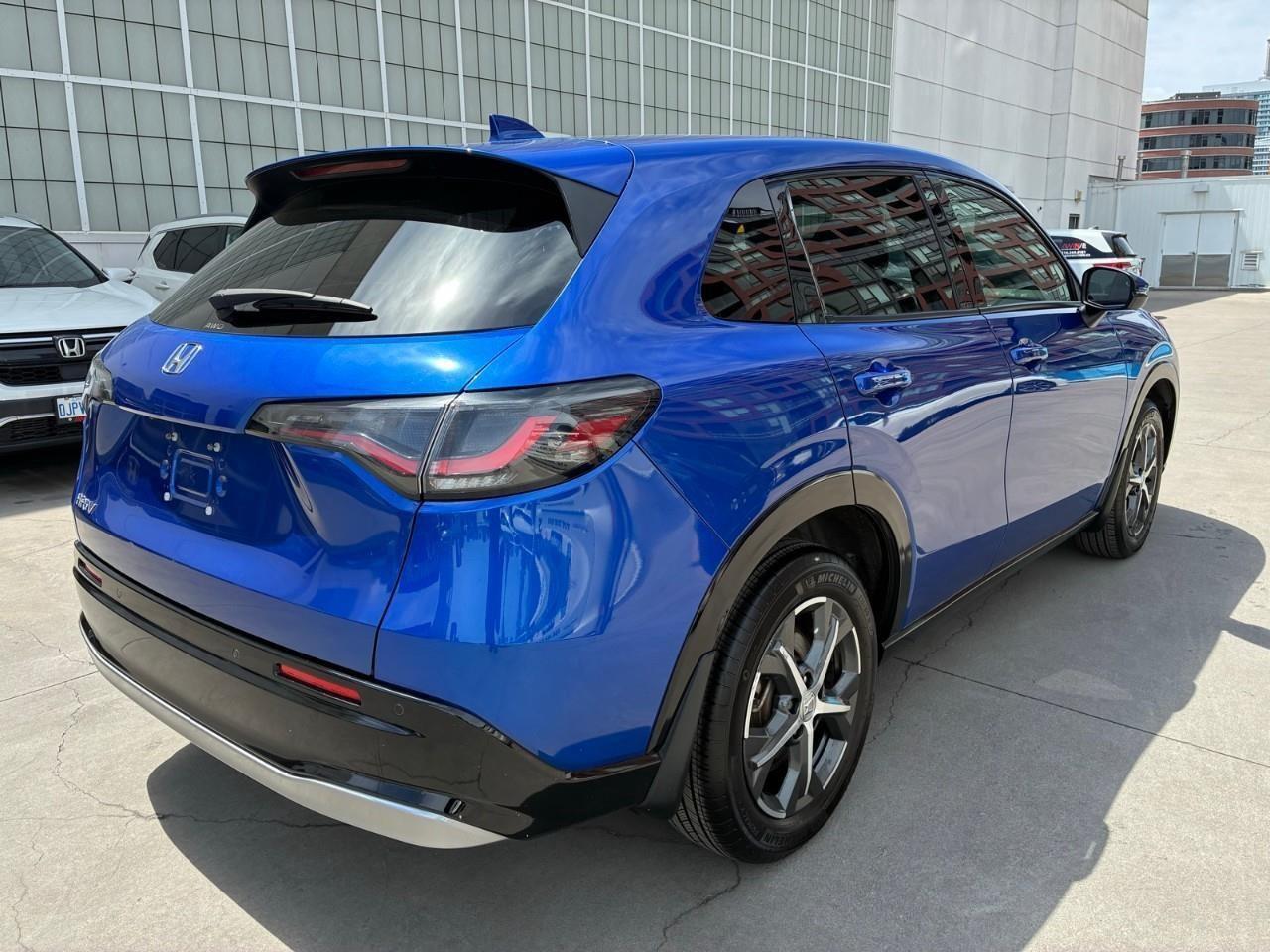 2024 Honda HR-V EX-L Navi 4dr All-Wheel Drive Photo