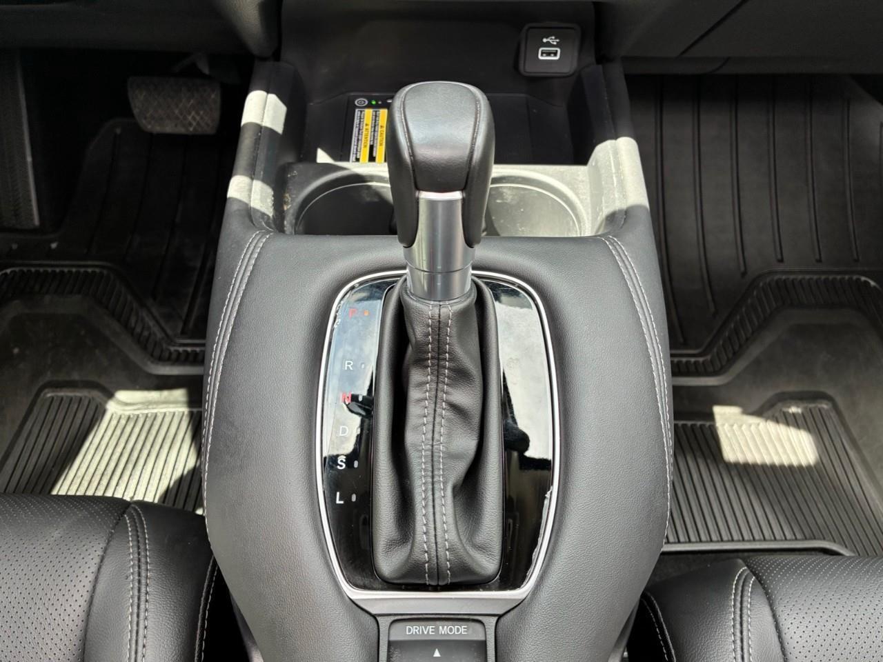 2024 Honda HR-V EX-L Navi 4dr All-Wheel Drive Photo