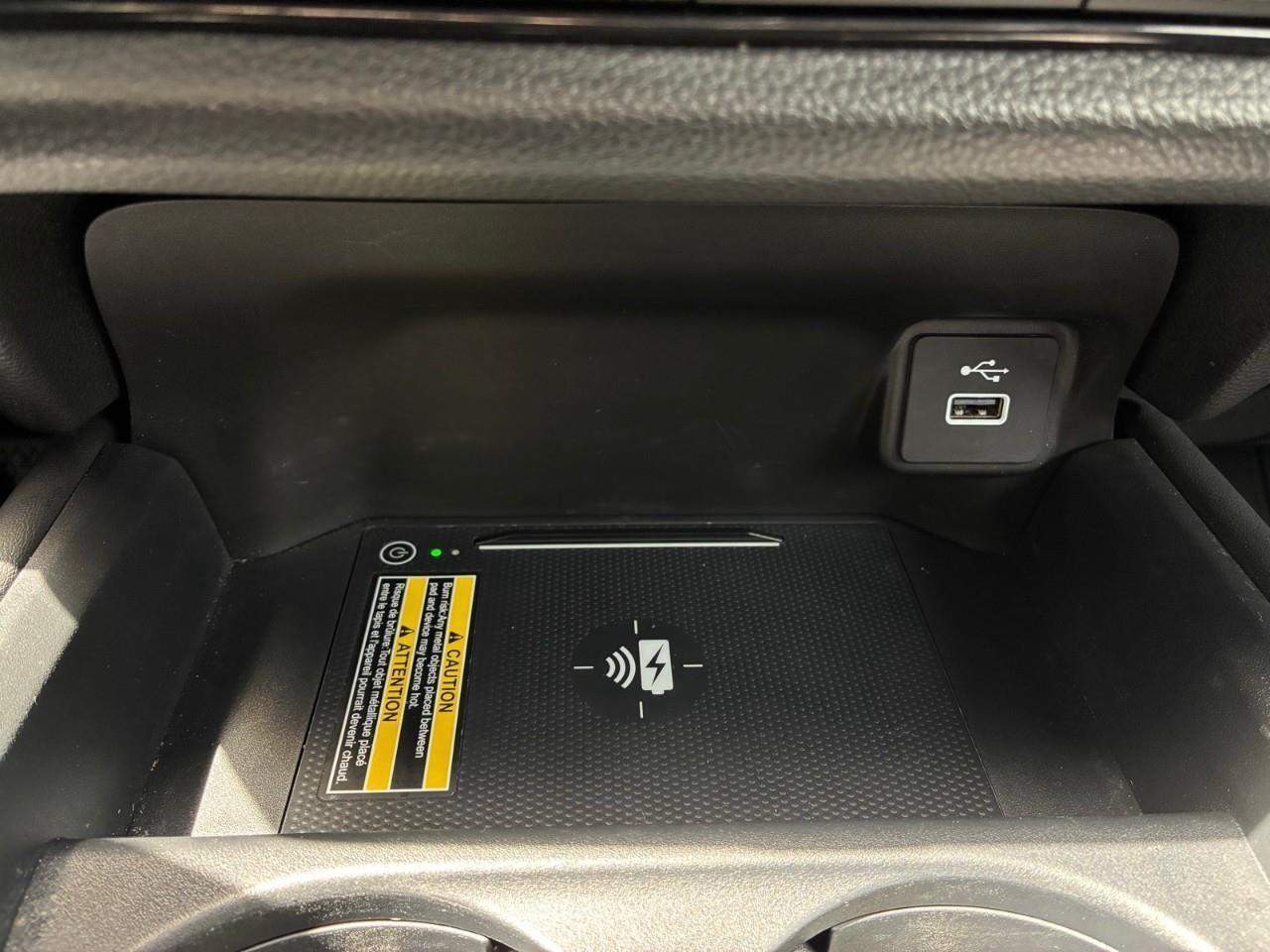 2024 Honda HR-V EX-L Navi 4dr All-Wheel Drive Photo
