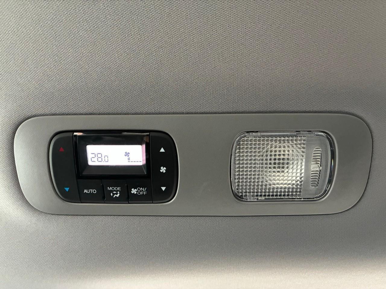 2024 Honda Odyssey Touring Passenger Van Photo
