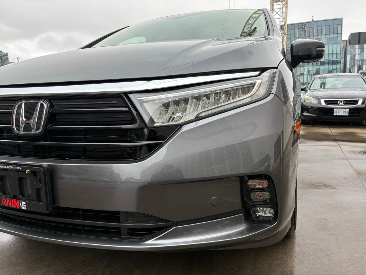 2024 Honda Odyssey Touring Passenger Van Photo
