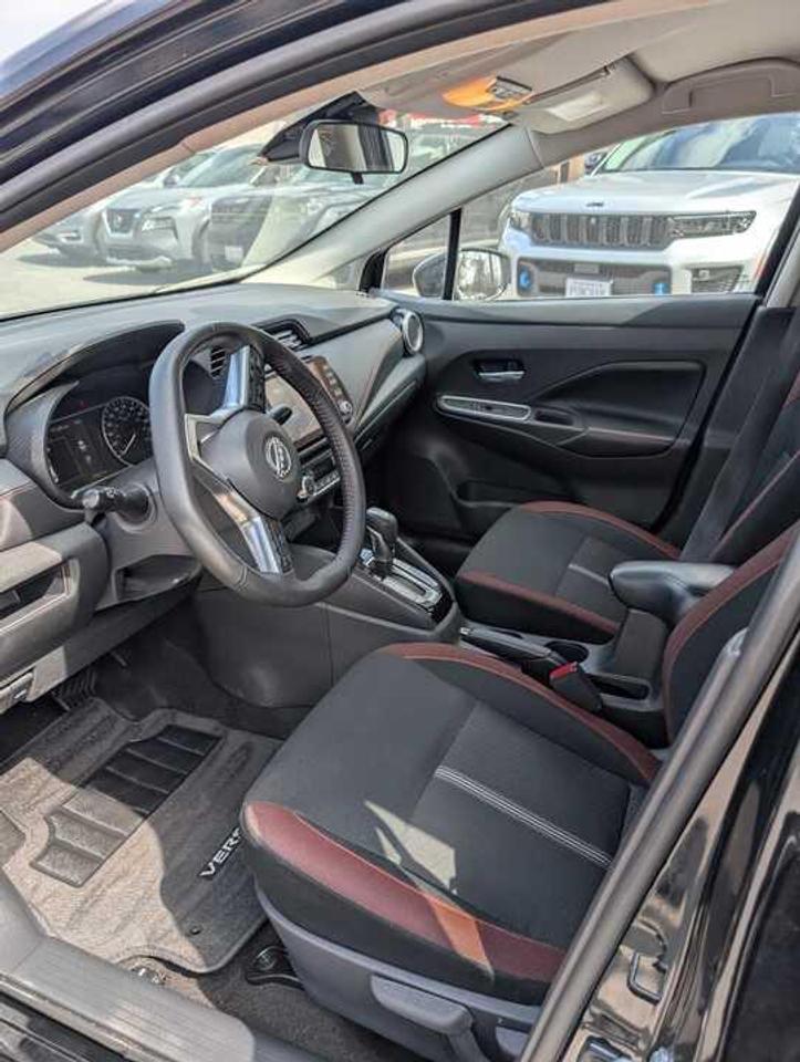 2024 Nissan Versa SR 4DR SEDAN Photo