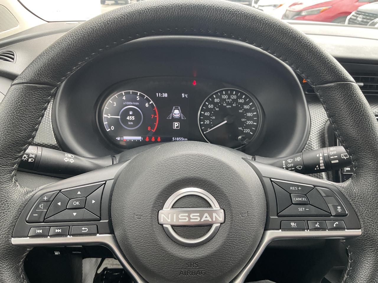 2025 Nissan Kicks Play  Photo