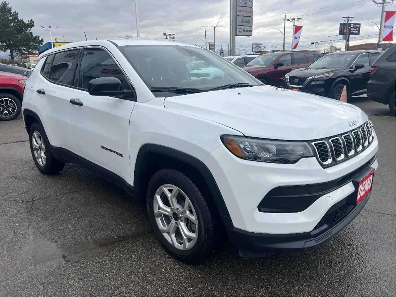 2025 Jeep Compass Sport 4x4 *HEATED SEATS *SNOW TIRES INCLUDED Photo