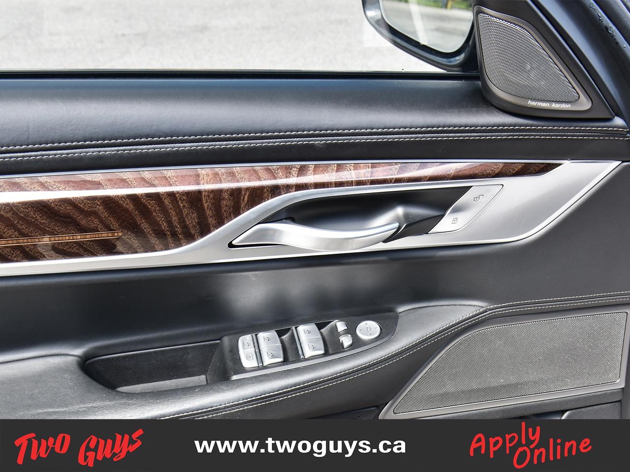 2019 BMW 7 Series 750i xDrive 4.4L   Exec Pkg   Advanced Driver Pkg Photo