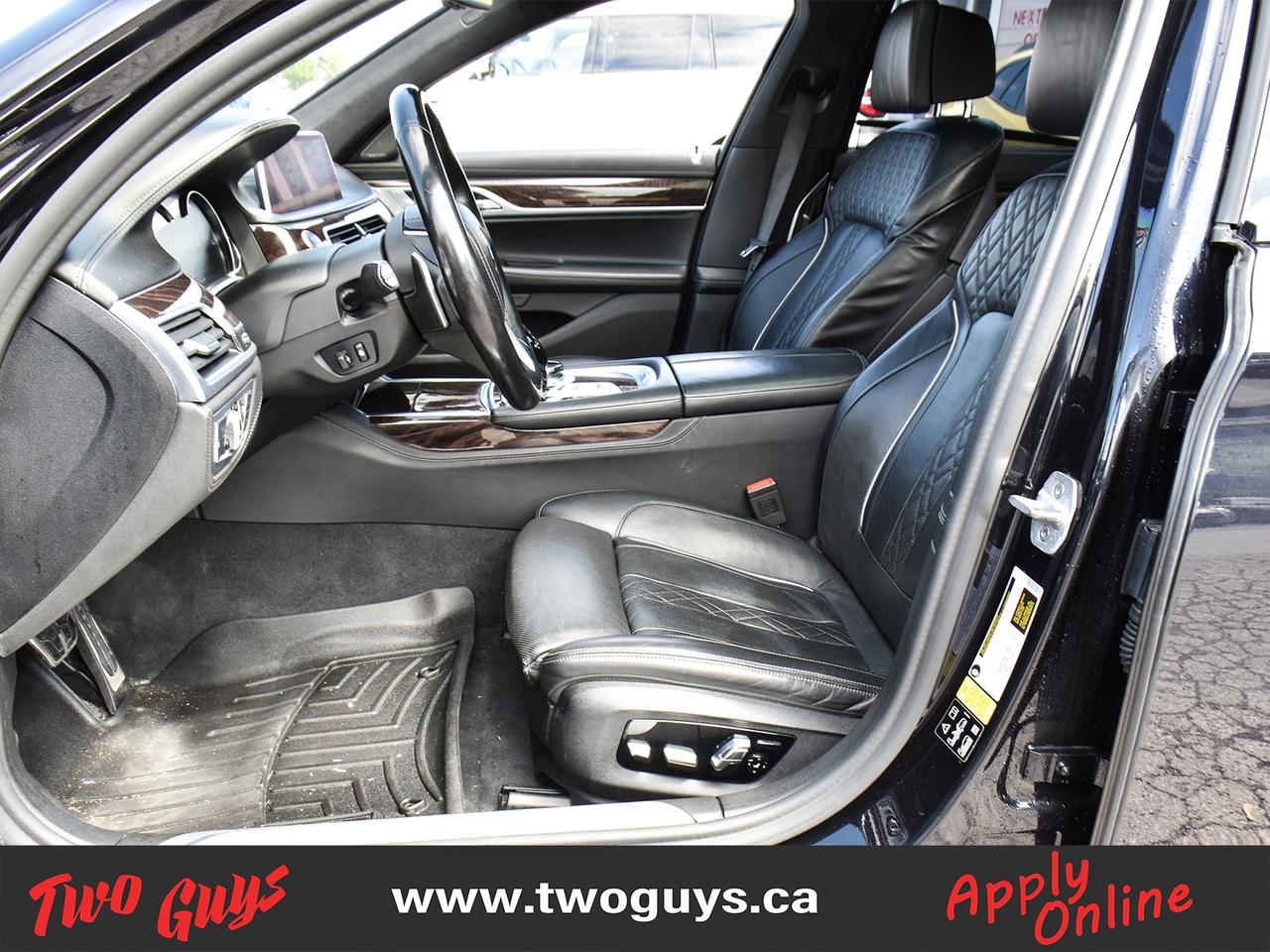 2019 BMW 7 Series 750i xDrive 4.4L   Exec Pkg   Advanced Driver Pkg Photo