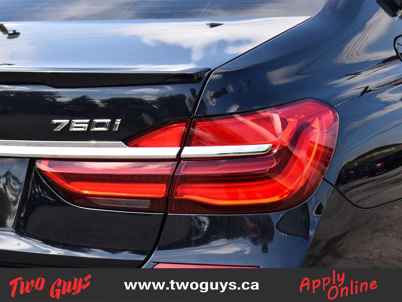 2019 BMW 7 Series 750i xDrive 4.4L   Exec Pkg   Advanced Driver Pkg Photo