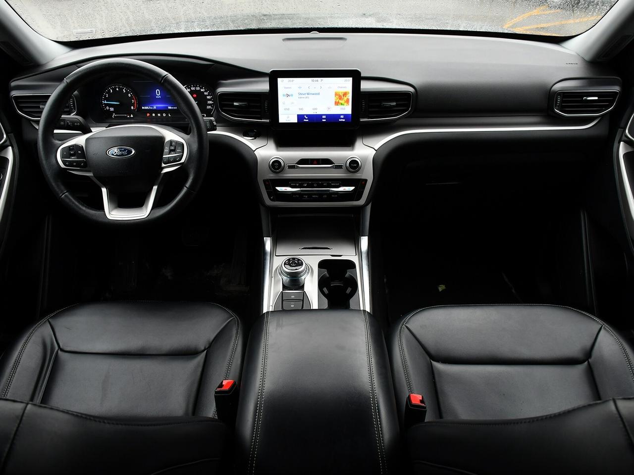 2024 Ford Explorer AWD   3RD ROW SEATING   FUEL EFFICIENT Photo