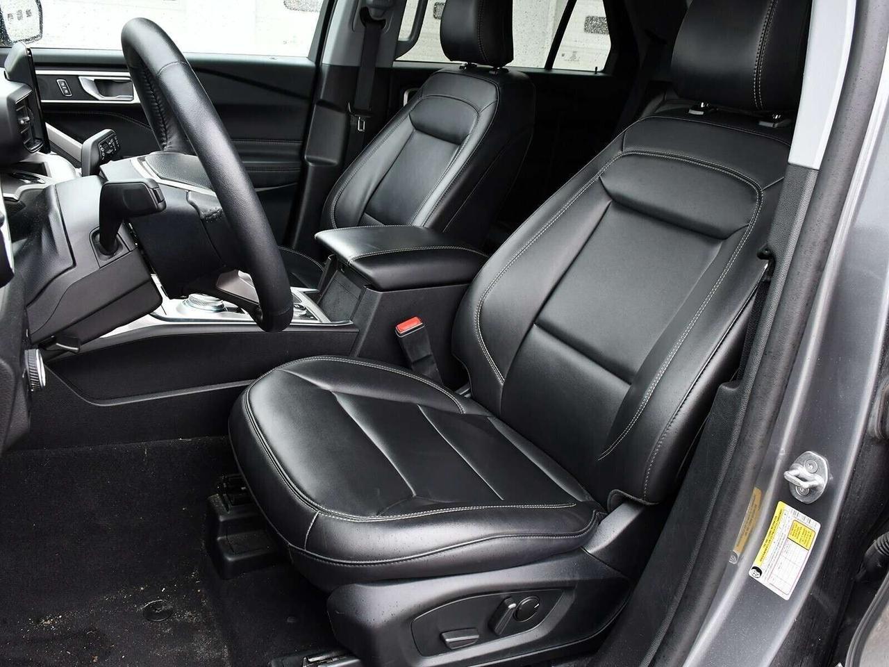 2024 Ford Explorer XLT 4WD   3RD ROW SEATING   FUEL EFFICIENT Photo