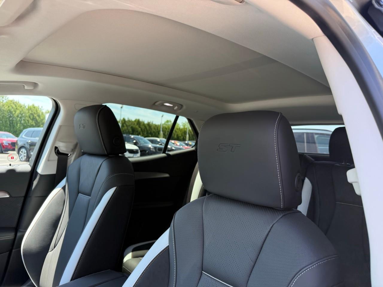 2026 Buick Envision Sport Touring 4dr All-Wheel Drive Photo