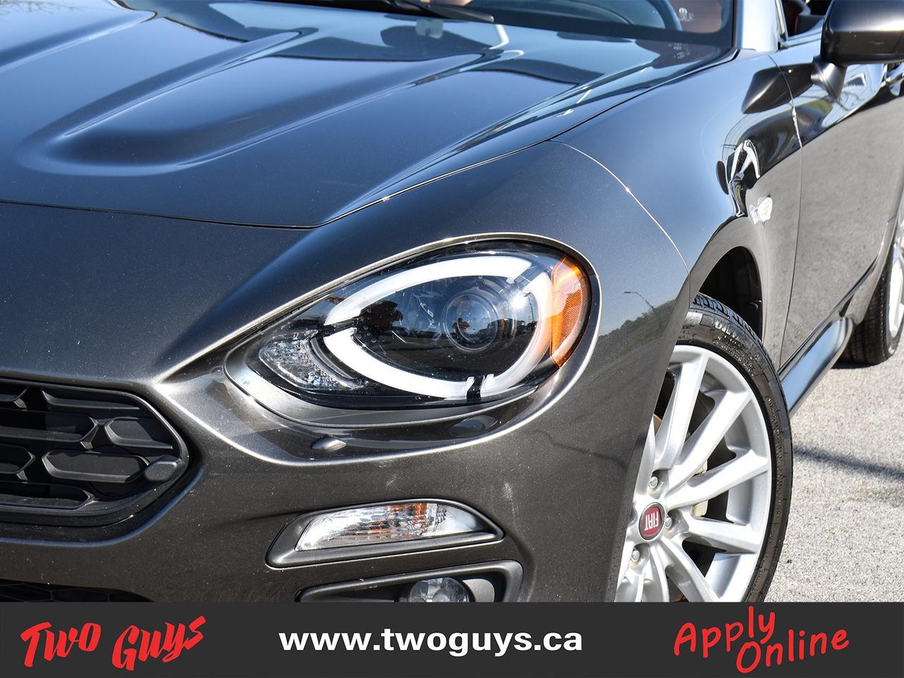 2017 Fiat 124 Spider 2dr Conv Lusso Leather Nav Back UP Camera Photo2