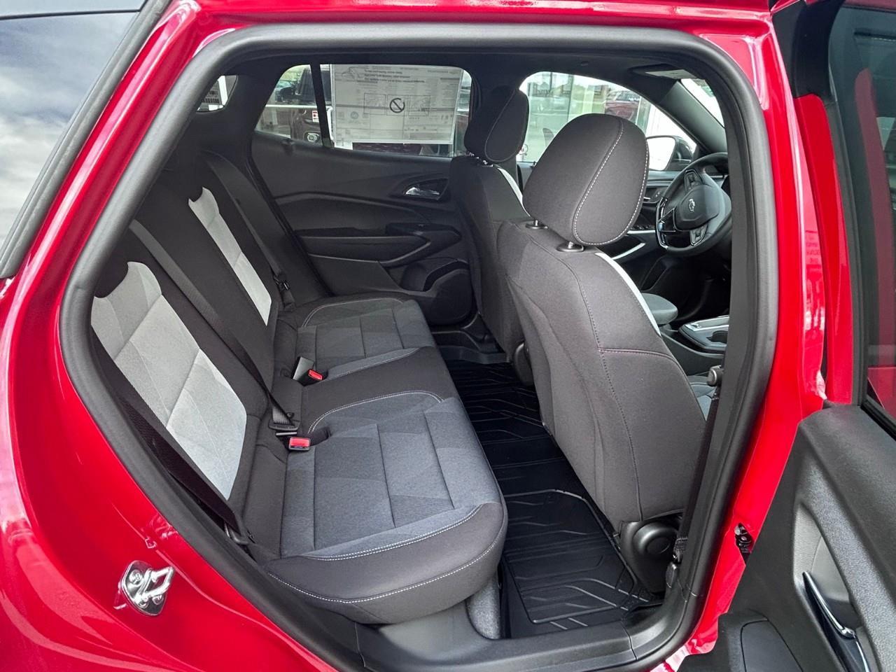 2026 Chevrolet Trax 1RS 4dr Front-Wheel Drive Photo