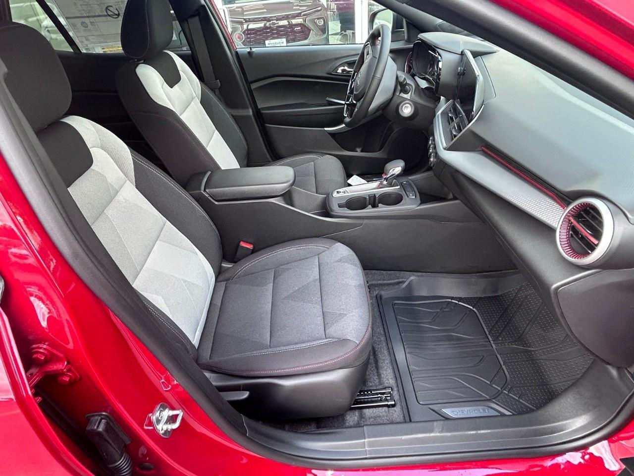 2026 Chevrolet Trax 1RS 4dr Front-Wheel Drive Photo