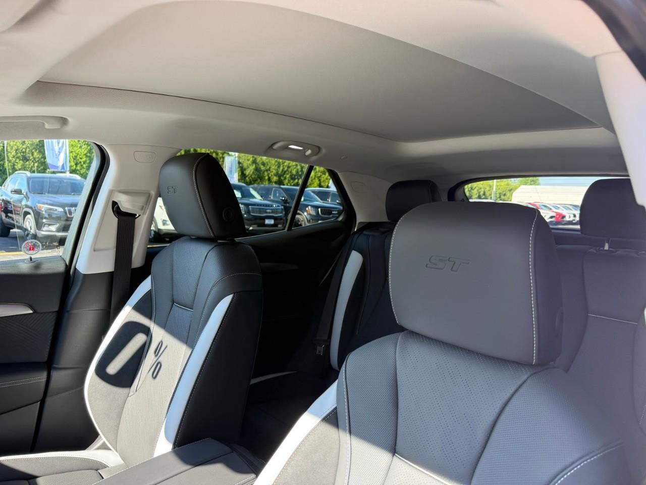 2026 Buick Envision Sport Touring 4dr All-Wheel Drive Photo