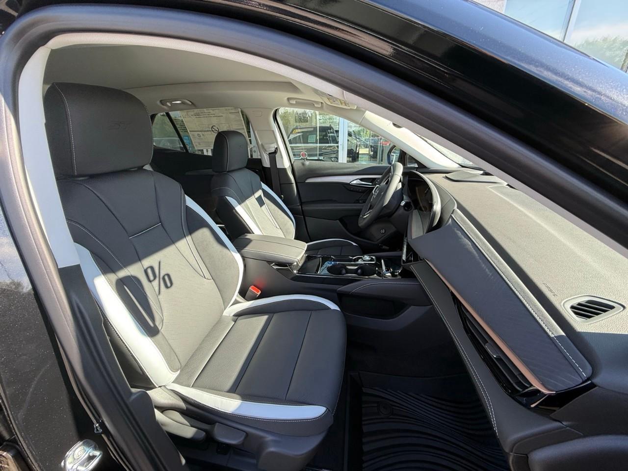 2026 Buick Envision Sport Touring 4dr All-Wheel Drive Photo