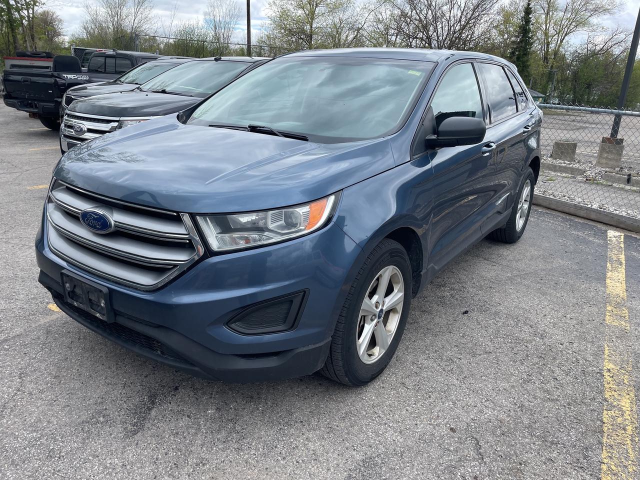 2018 Ford Edge SE Photo