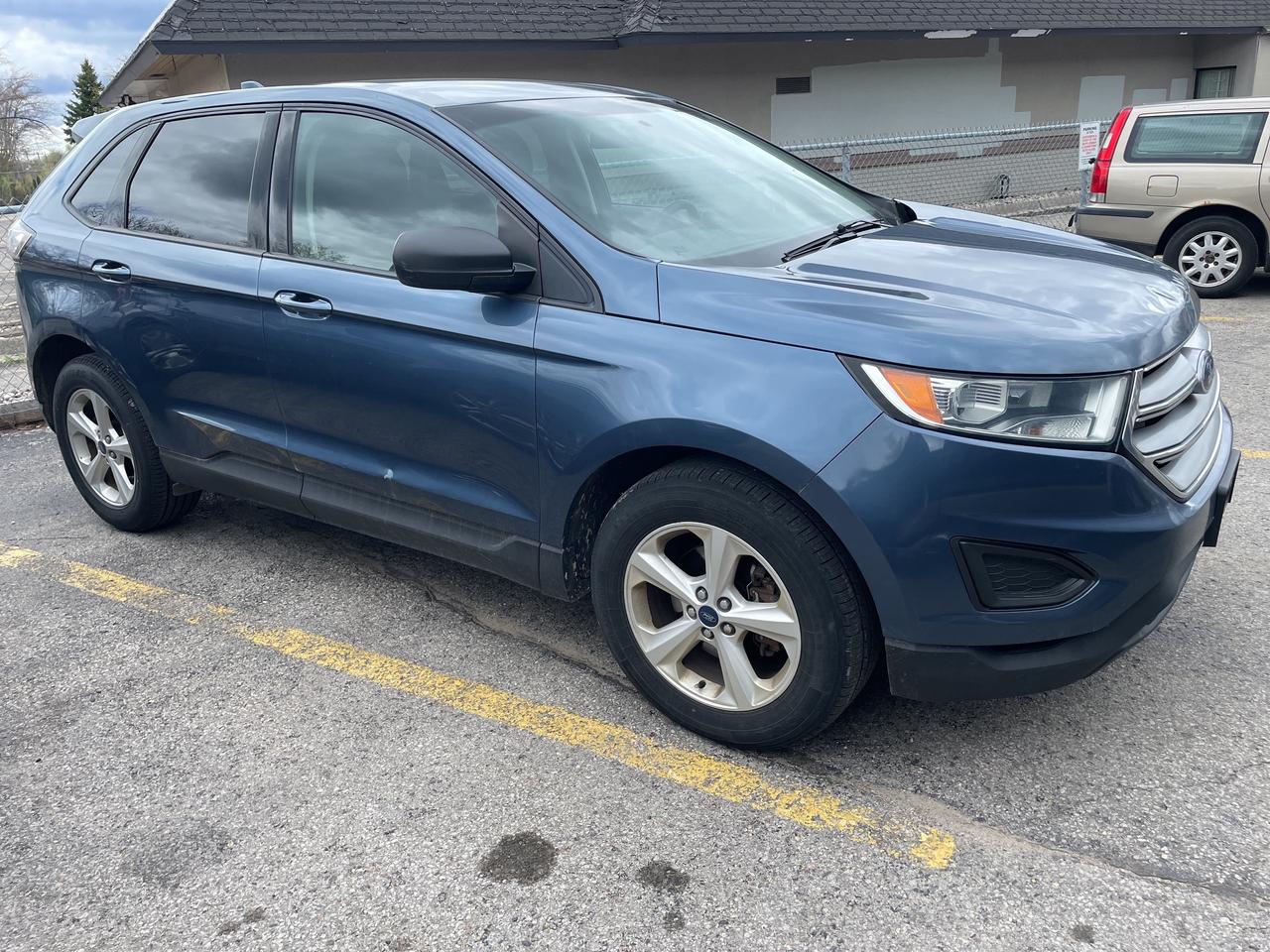 2018 Ford Edge SE Photo2