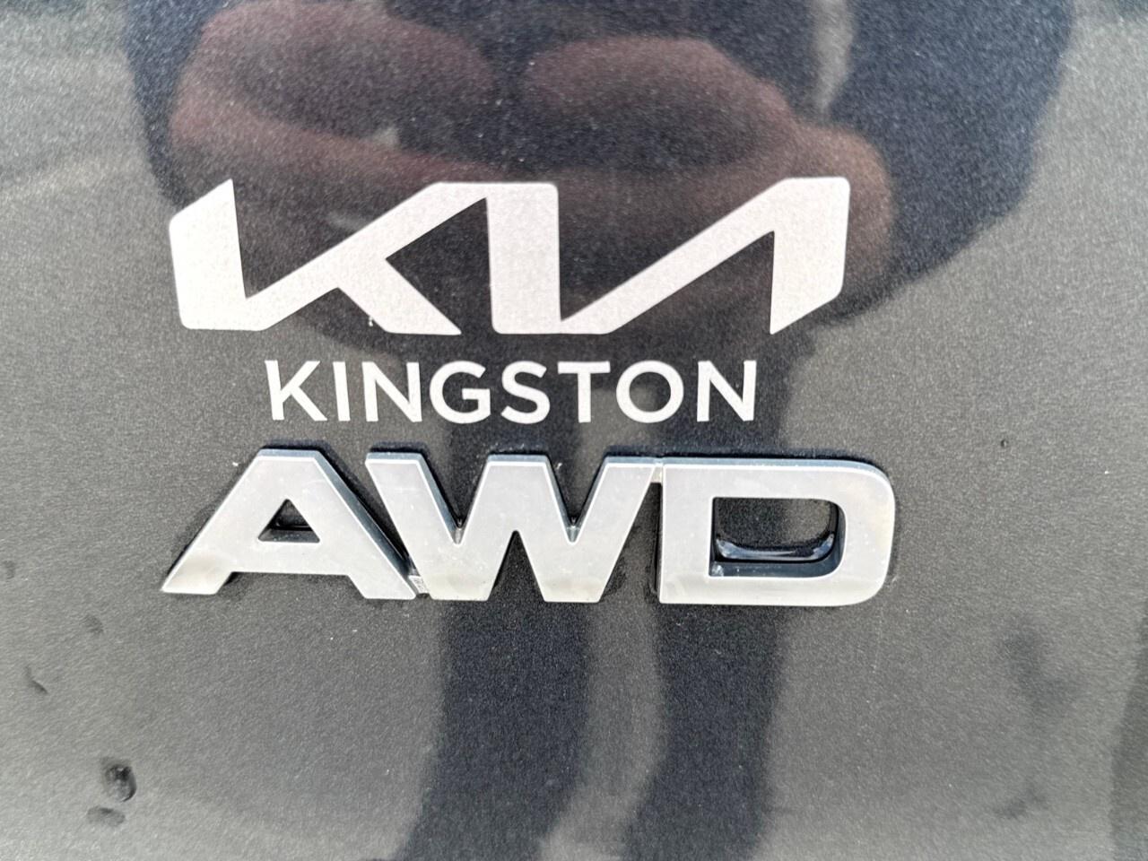 2022 Kia Sorento LX PLUS   3RD ROW SEATING   AWD Photo