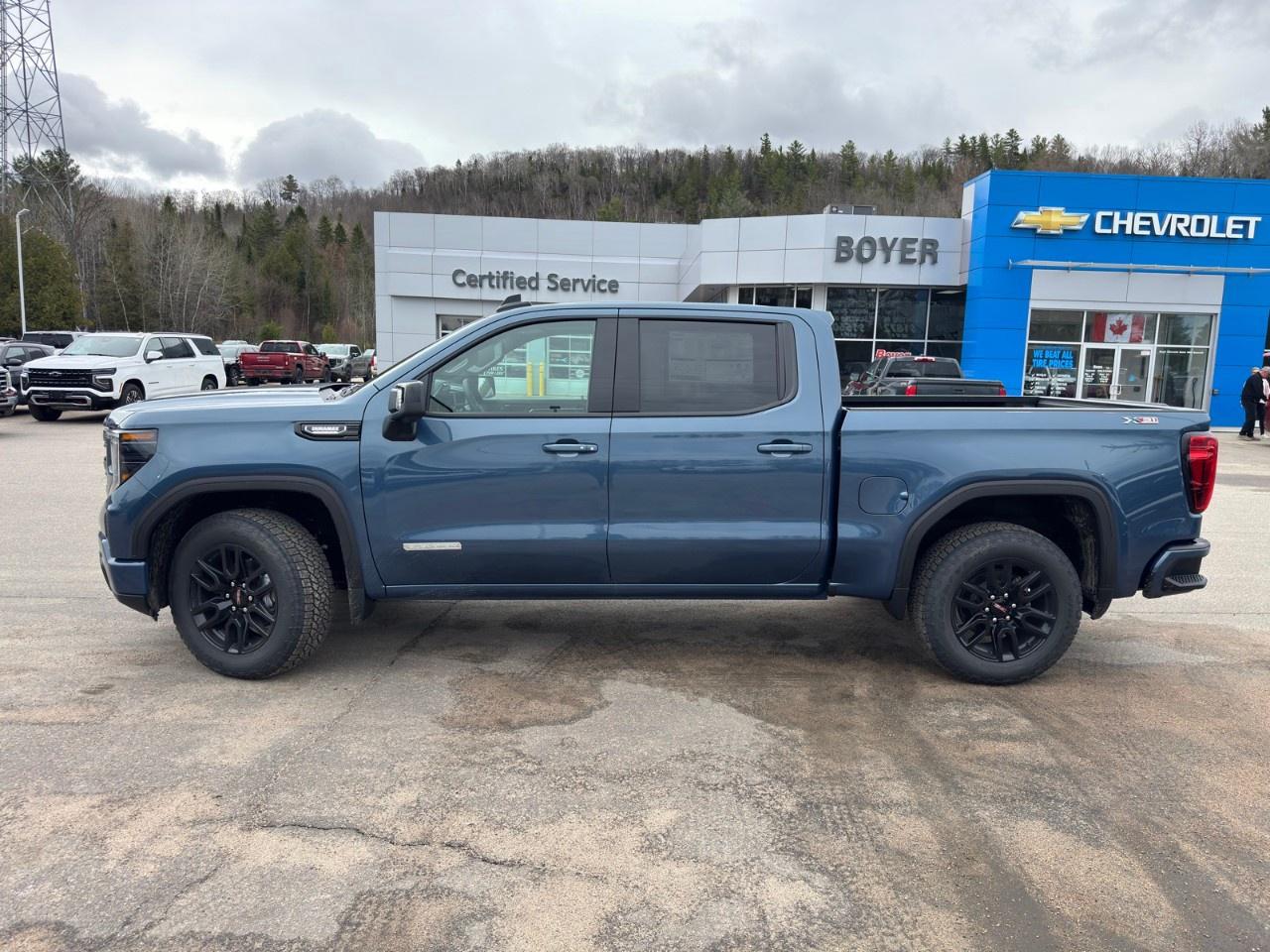 2026 GMC Sierra 1500 Crew Cab Short Box 4-Wheel Drive Elevation Photo