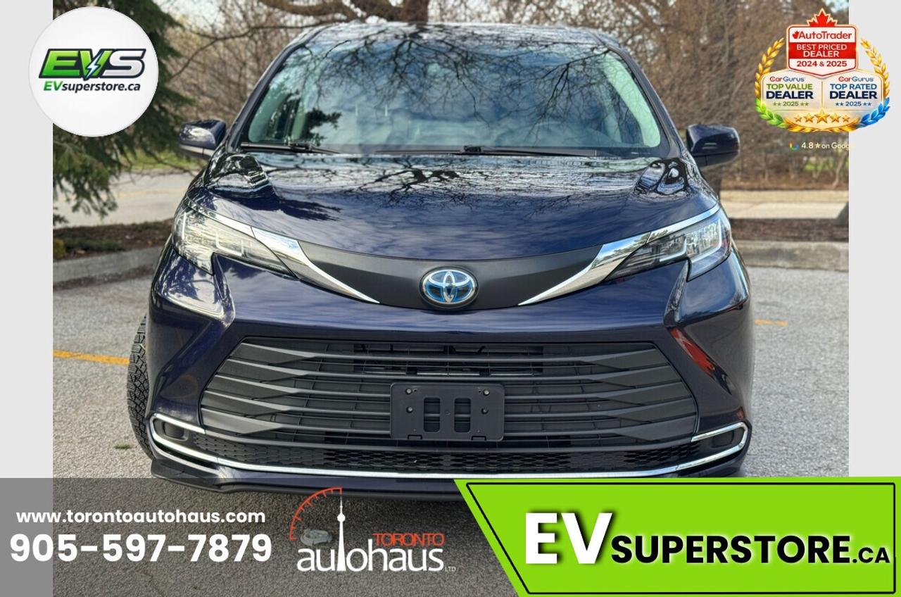 2022 Toyota Sienna XLE/FWD/NO ACCIDENTS/8 PASS Photo