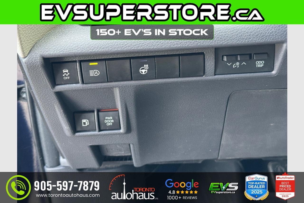 2022 Toyota Sienna XLE/FWD/NO ACCIDENTS/8 PASS Photo