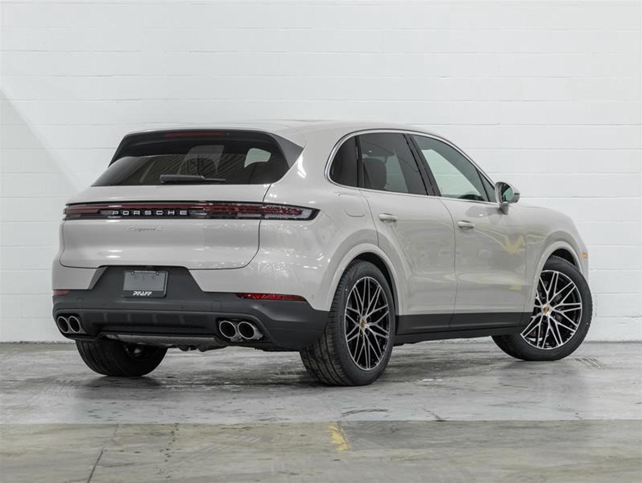 2026 Porsche Cayenne  Photo