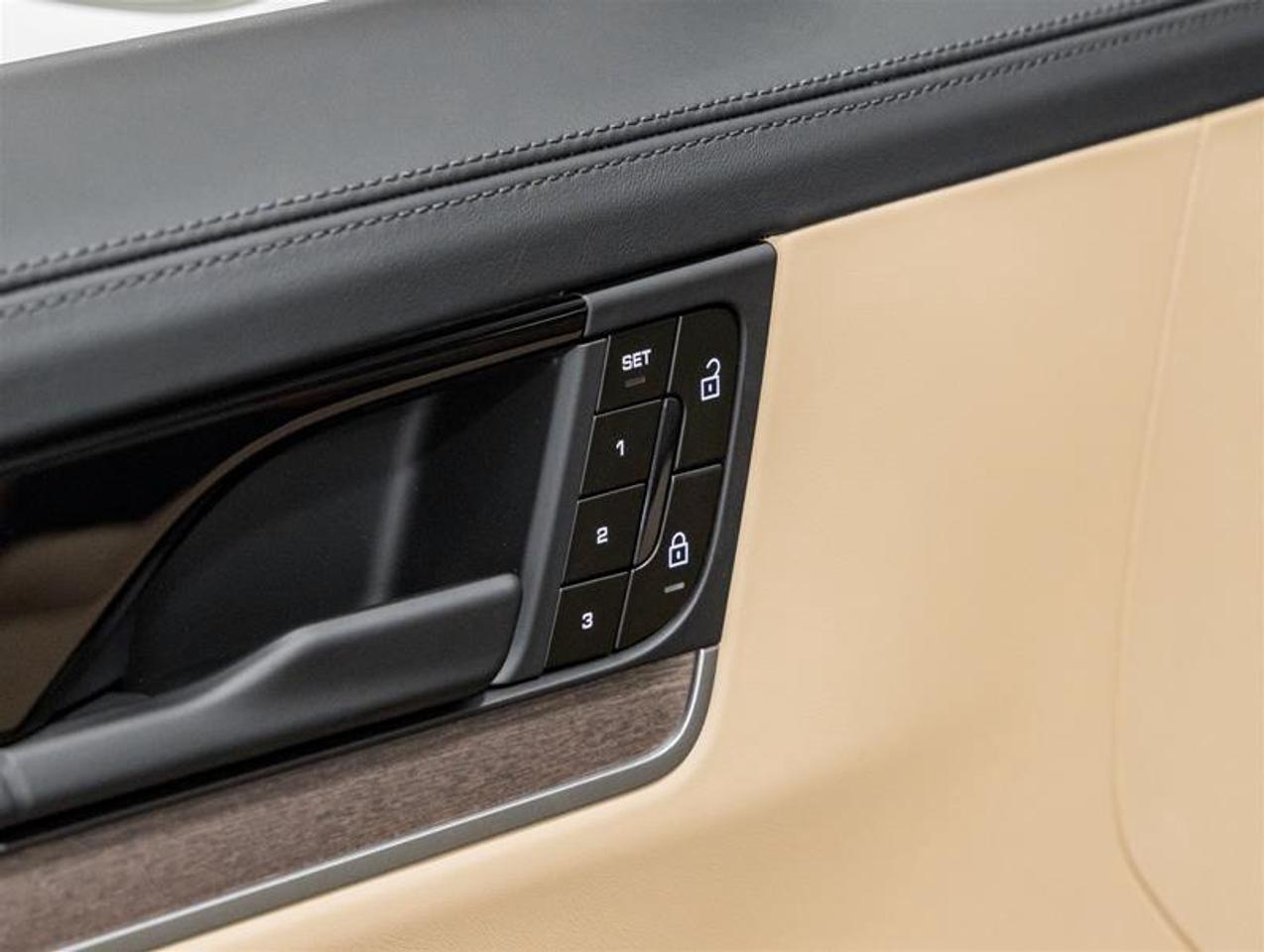 2026 Porsche Cayenne  Photo