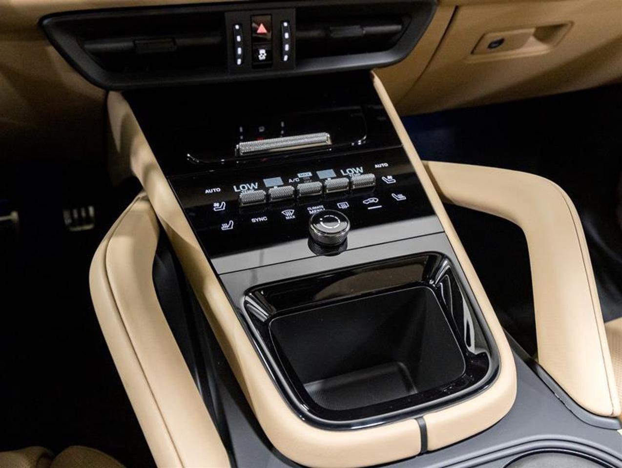 2026 Porsche Cayenne  Photo