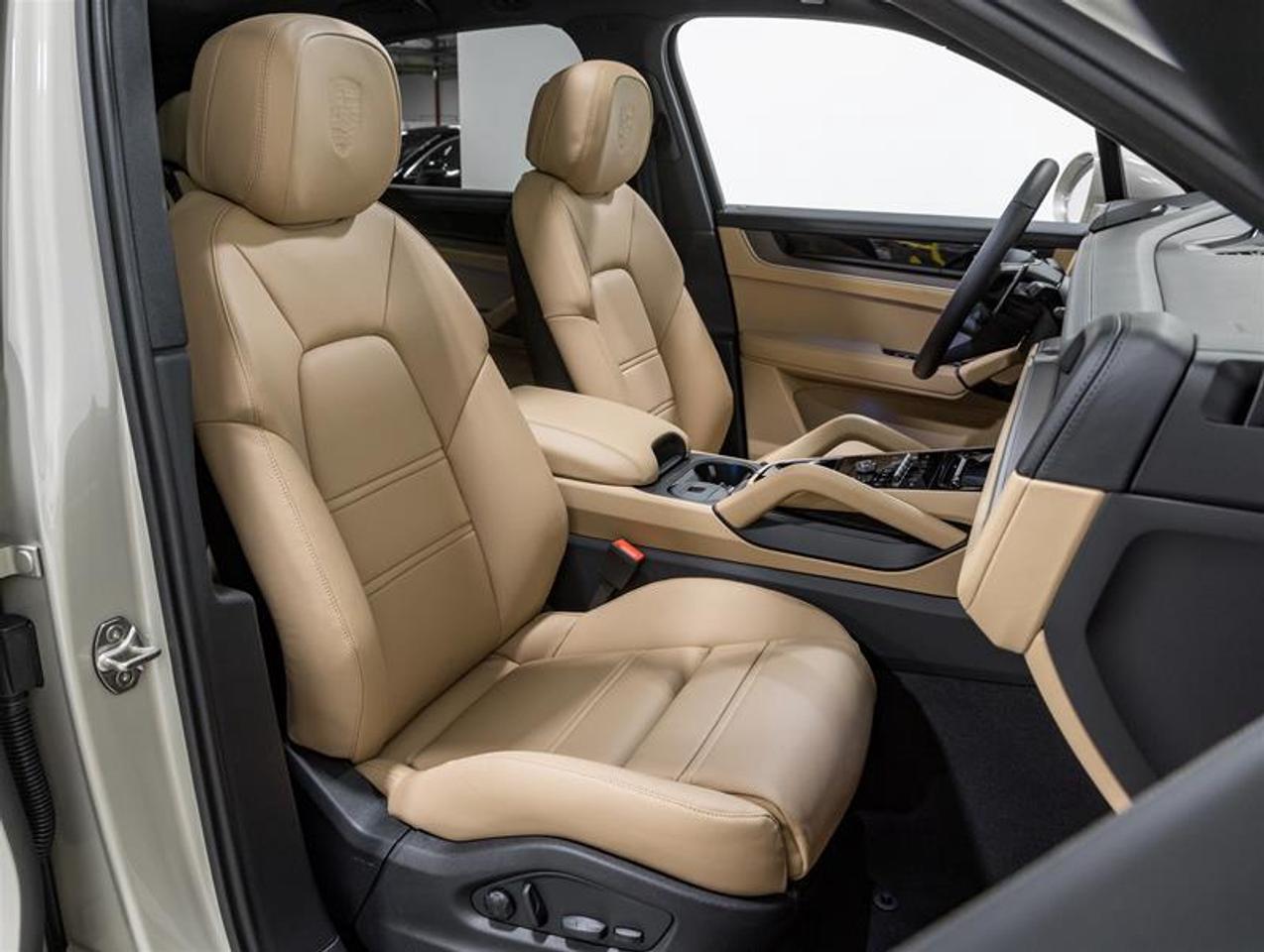 2026 Porsche Cayenne  Photo