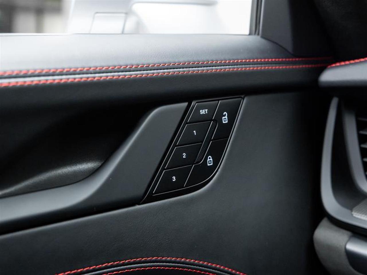 2025 Porsche 911  Photo