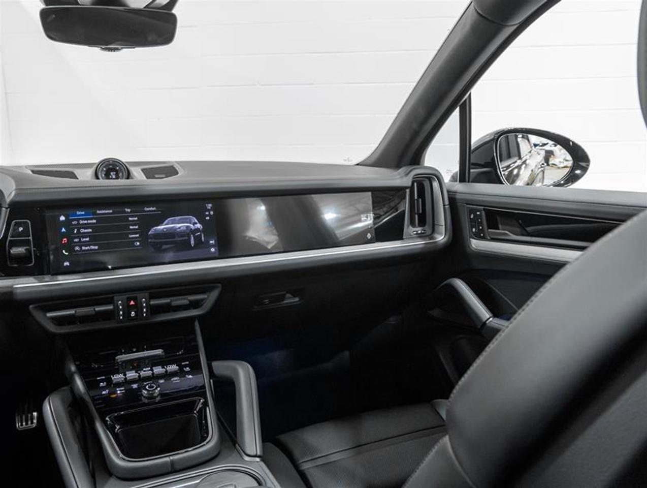 2026 Porsche Cayenne  Photo