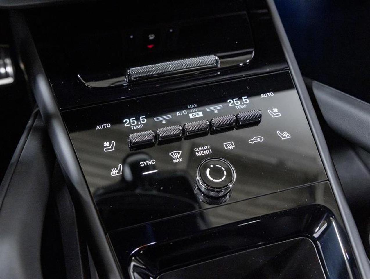 2026 Porsche Cayenne  Photo