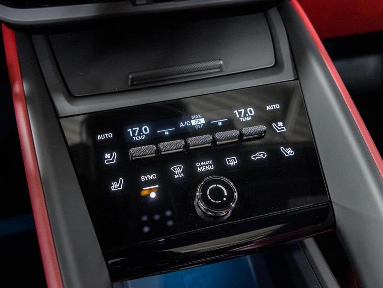 2026 Porsche Macan  Photo