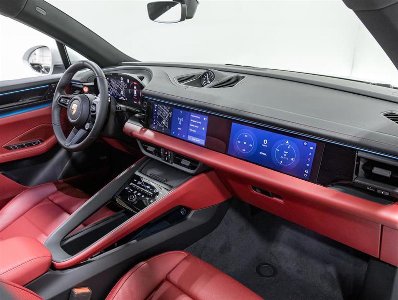 2026 Porsche Macan  Photo