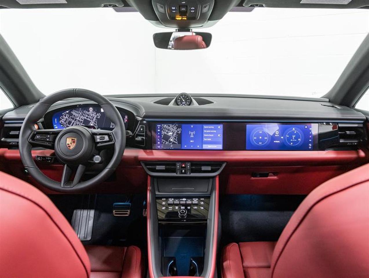 2026 Porsche Macan  Photo