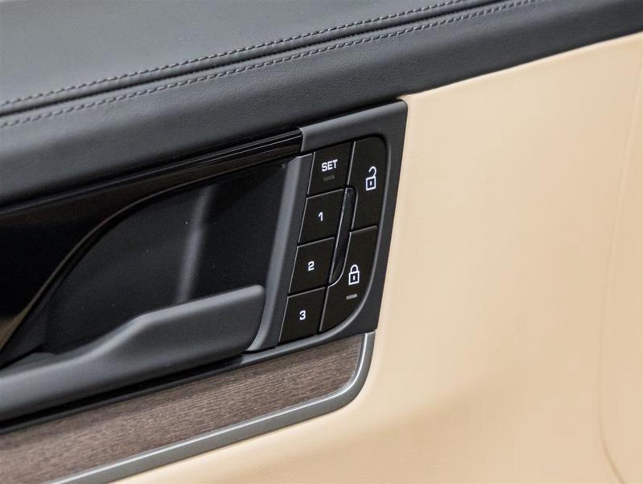 2026 Porsche Cayenne  Photo