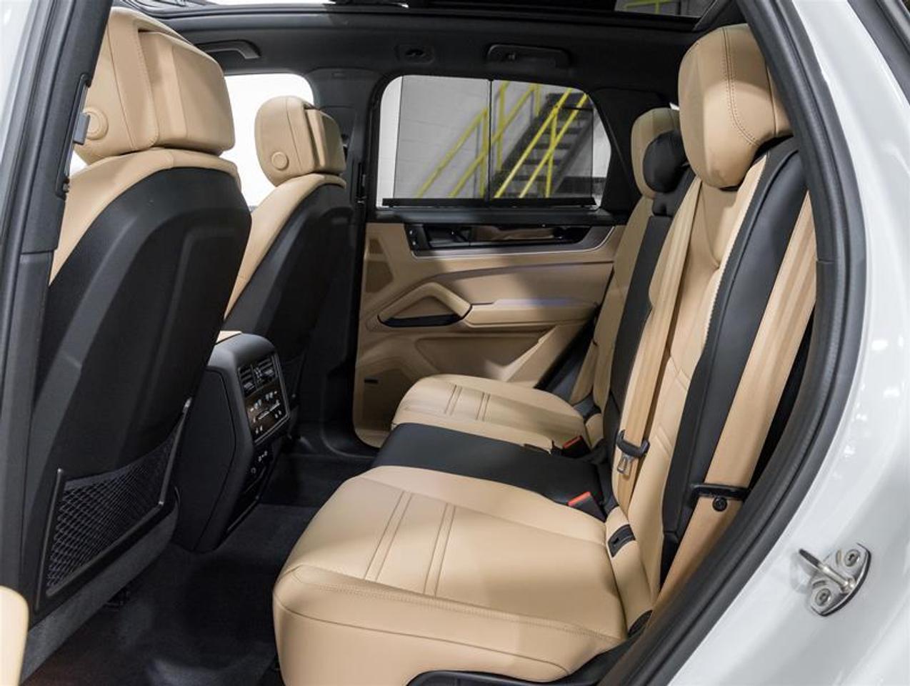2026 Porsche Cayenne  Photo