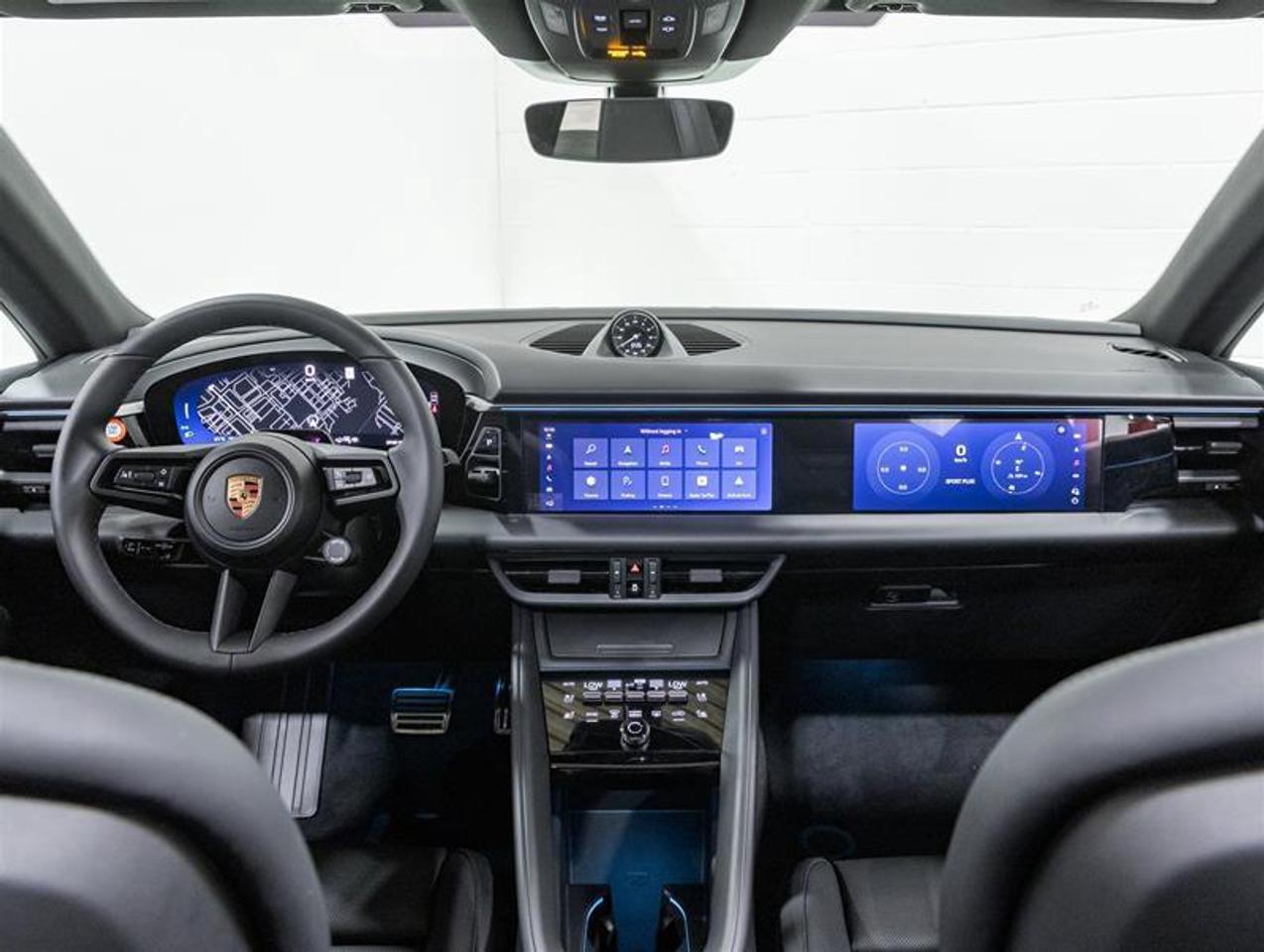 2026 Porsche Macan  Photo