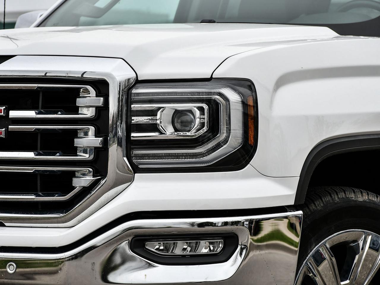 2017 GMC Sierra 1500 4WD SLT   LOW KM   CLEAN CARFAX  CAM    CERTIFIED Photo