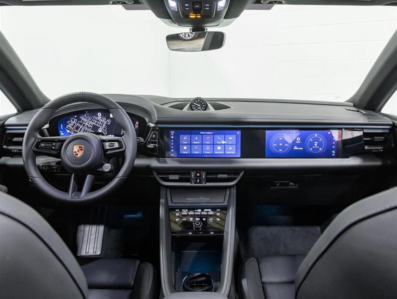 2026 Porsche Macan  Photo