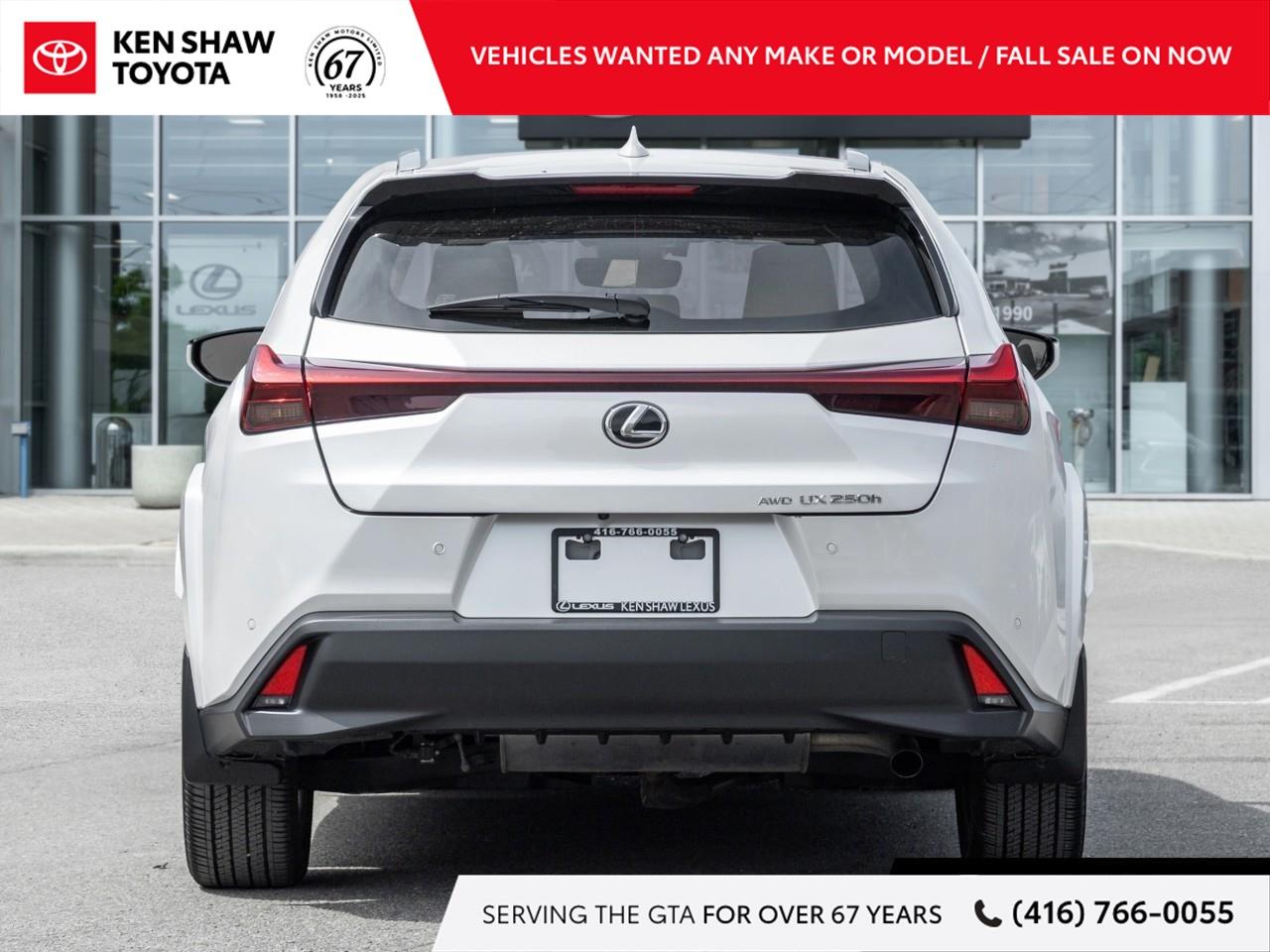 2024 Lexus UX 250H Base 4dr All-Wheel Drive Photo