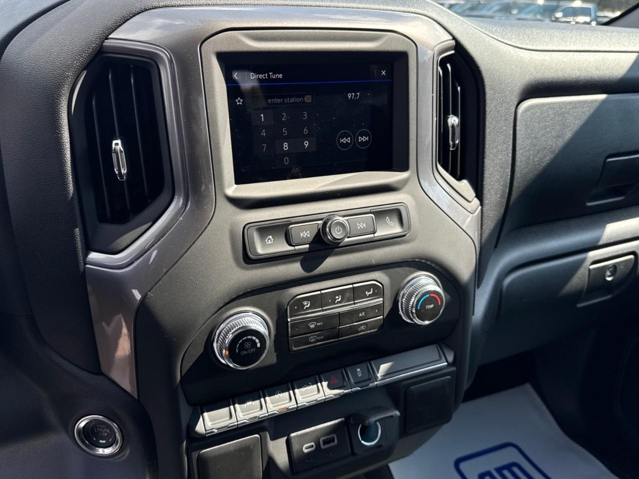 2026 GMC Sierra 1500 Crew Cab Short Box 4-Wheel Drive Pro Photo