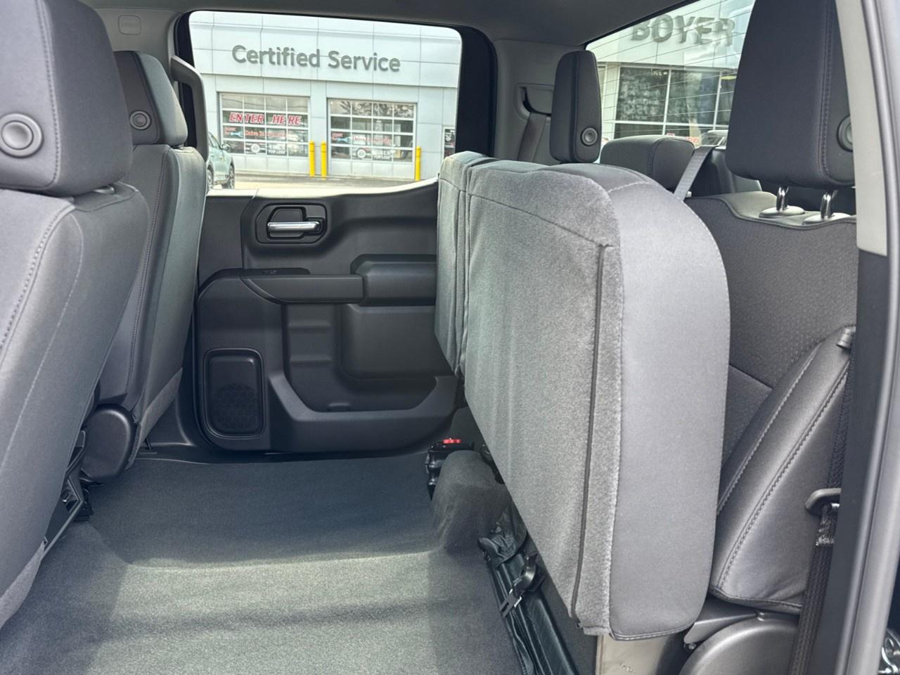 2026 GMC Sierra 1500 Crew Cab Short Box 4-Wheel Drive Pro Photo