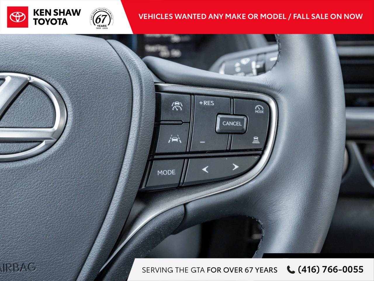 2025 Lexus UX 300H Base 4dr All-Wheel Drive Photo