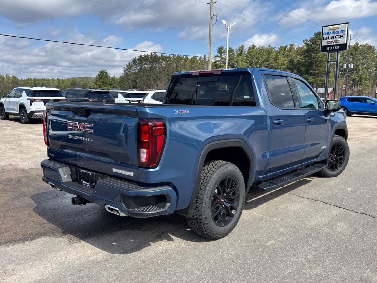 2026 GMC Sierra 1500 Crew Cab Short Box 4-Wheel Drive Elevation Photo