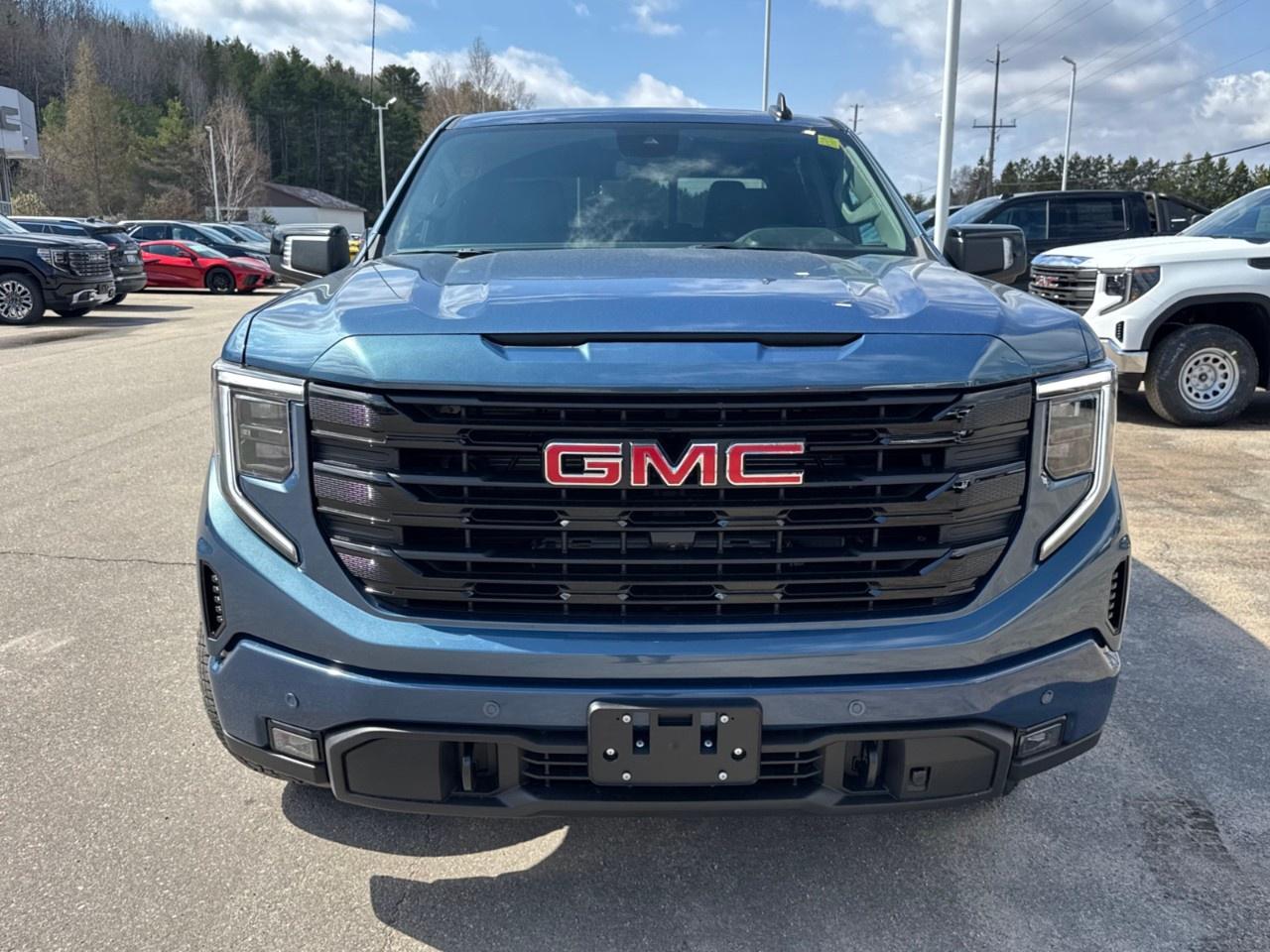 2026 GMC Sierra 1500 Crew Cab Short Box 4-Wheel Drive Elevation Photo