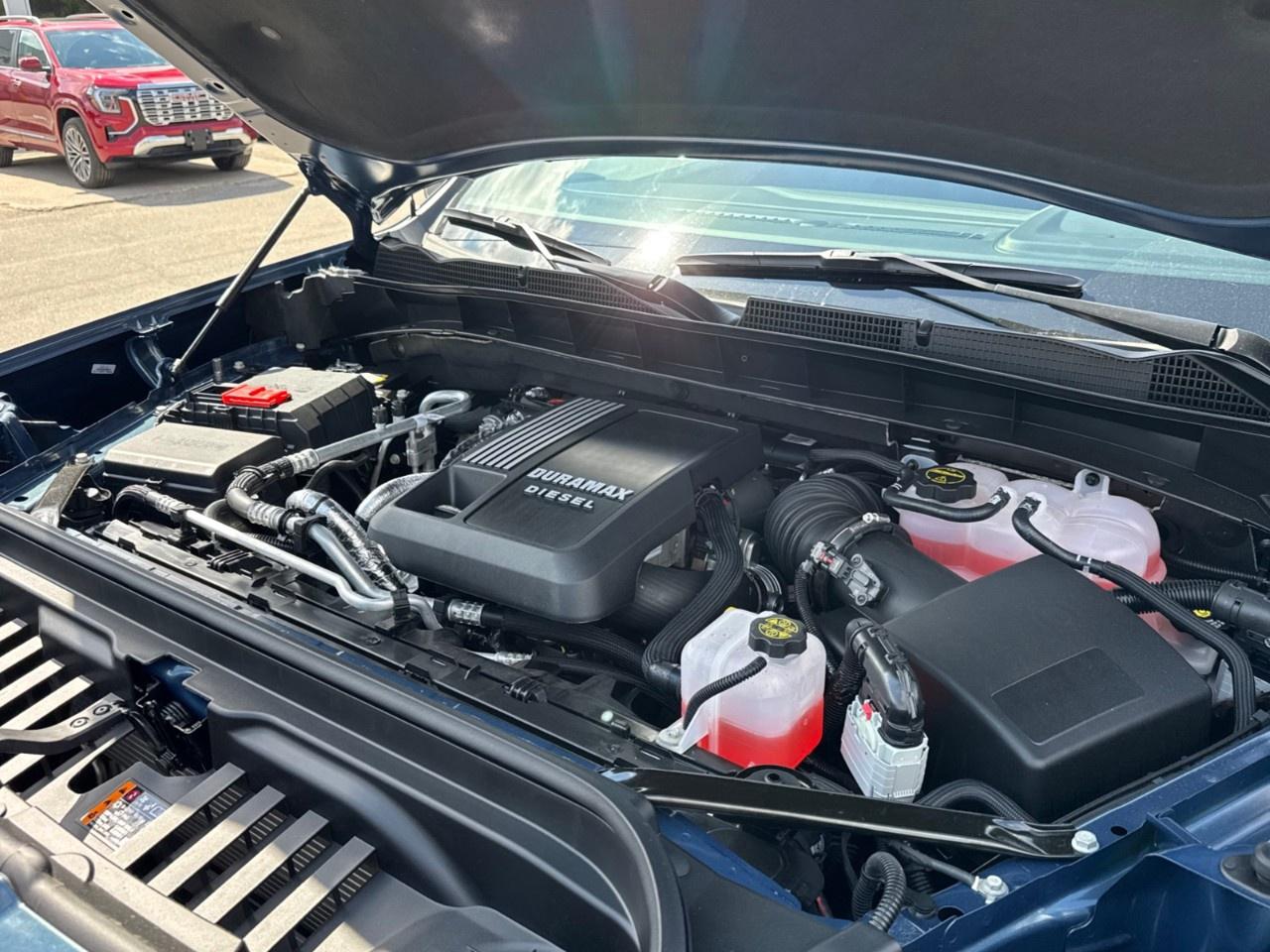 2026 GMC Sierra 1500 Crew Cab Short Box 4-Wheel Drive Elevation Photo
